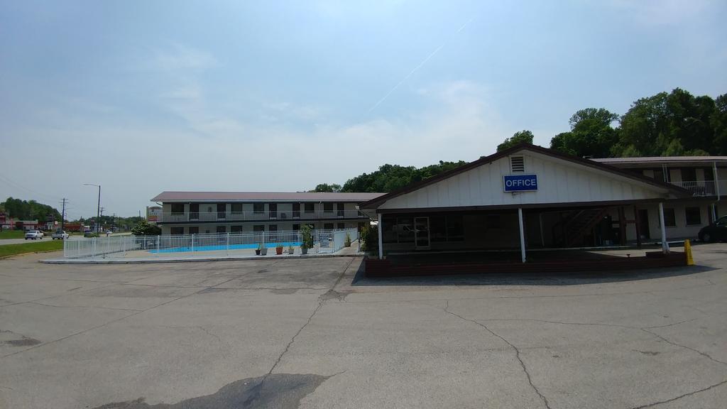 Best Budget Inn Tell City Екстериор снимка