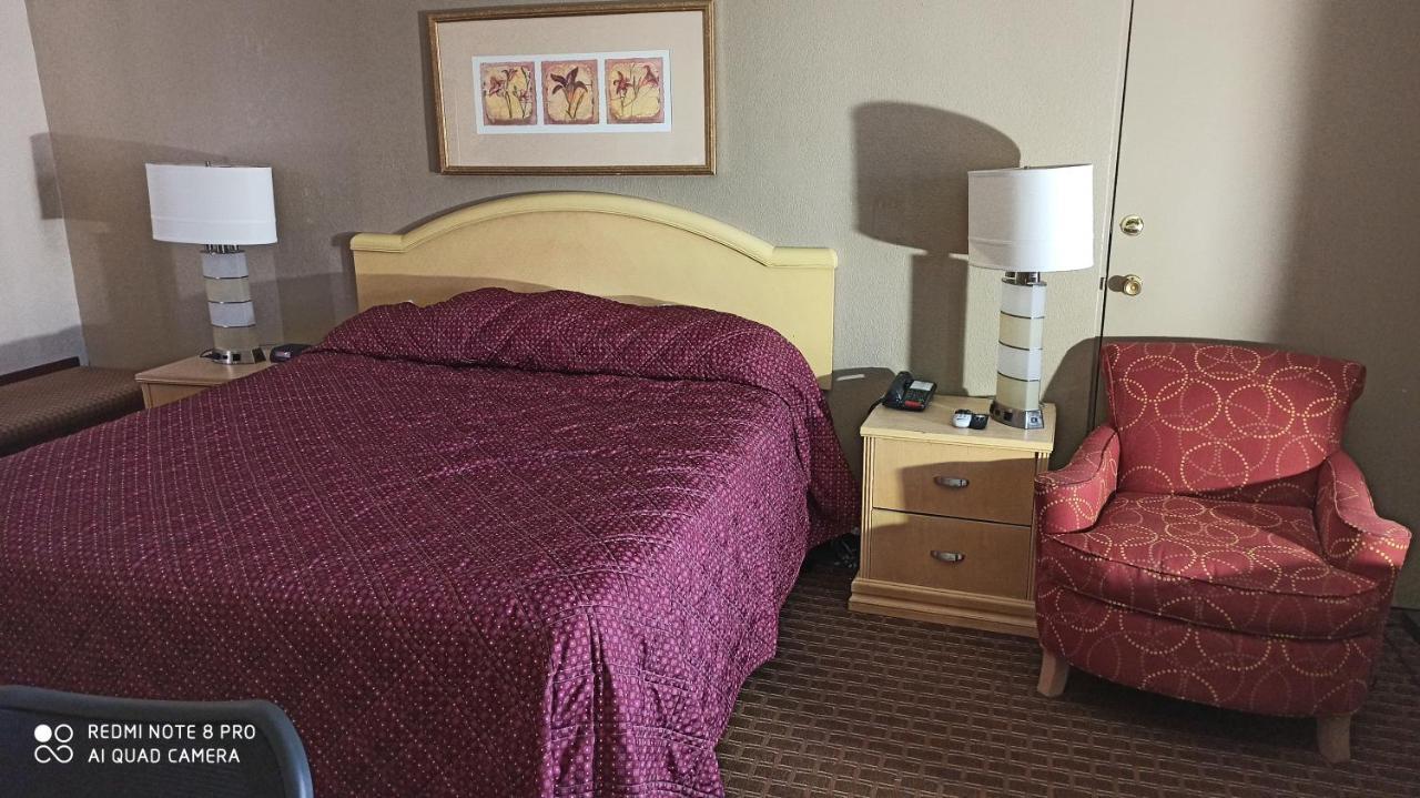 Best Budget Inn Tell City Екстериор снимка