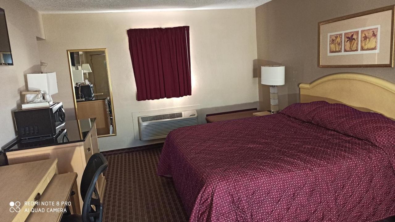 Best Budget Inn Tell City Екстериор снимка